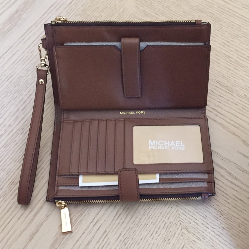Michael Kors Brown Multi Double Zipper Wristlet - Picture 9 of 13